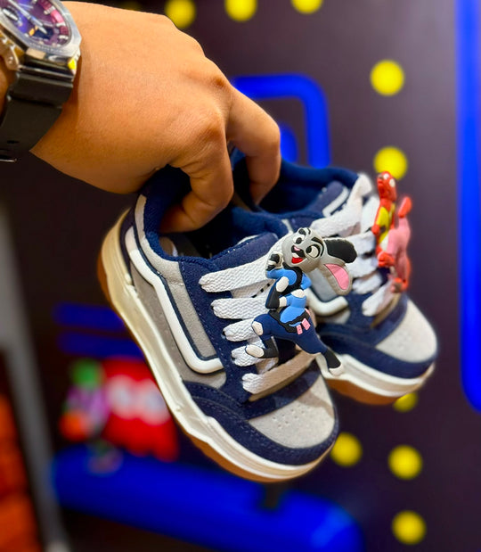 Tenis infantiles vista frontal