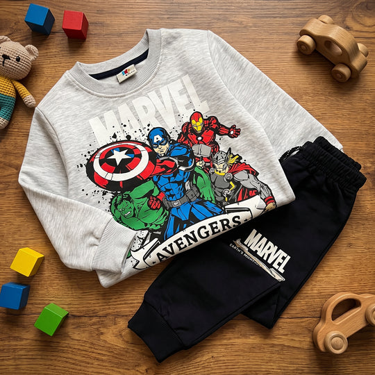 Conjunto Marvel Avengers Gris con jogger negro