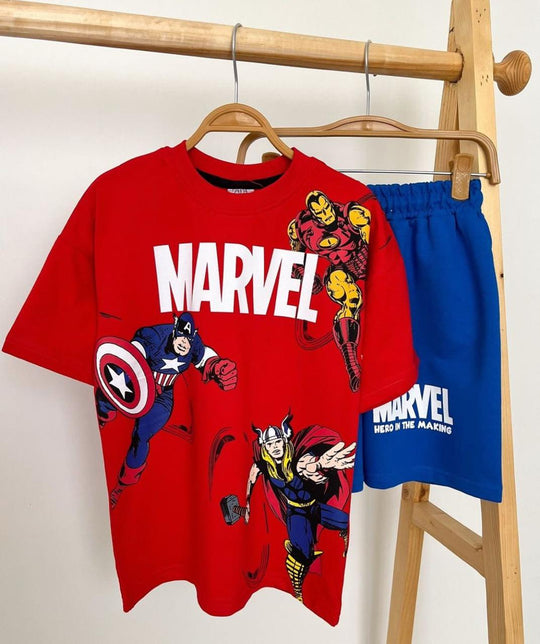 Haz que su infancia brille con estilo: Conjuntos únicos para pequeños llenos de personalidad.