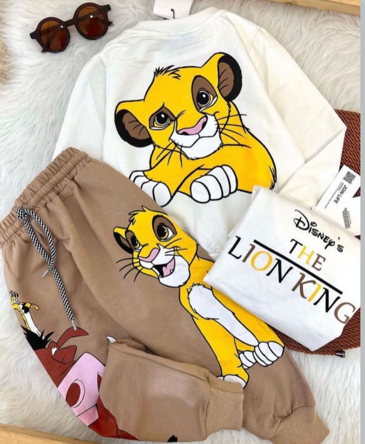 ¡La Comodidad y Estilo que Tu Pequeño Merece se encuentra en nuestros conjuntos deportivos del Rey Leon y sus amigos Favoritos!