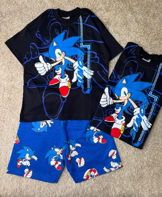 Haz que su infancia brille con estilo: Conjuntos únicos para pequeños llenos de personalidad.