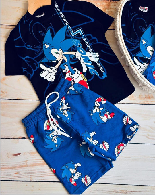 Haz que su infancia brille con estilo: Conjuntos únicos para pequeños llenos de personalidad.