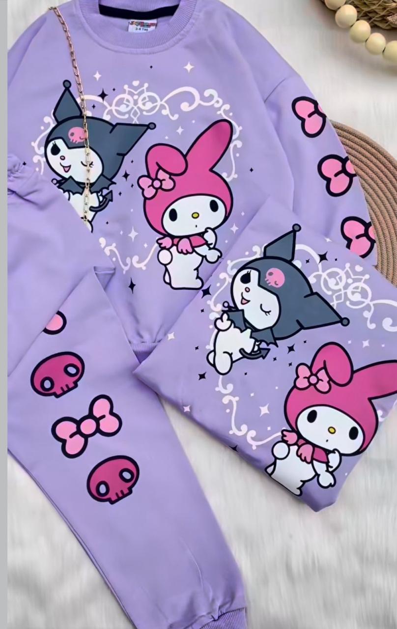 Comodidad total, estilo único y la magia de Kuromi... ¡Todo en un solo conjunto para tu peque!