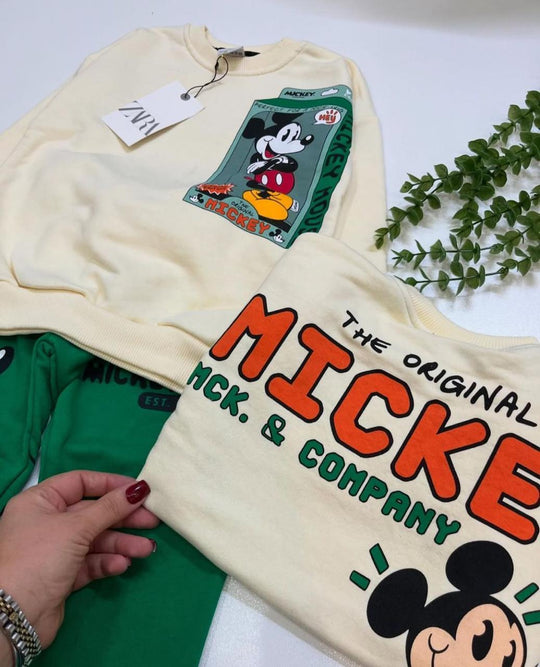 ¡La Comodidad y Estilo que Tu Pequeño Merece se encuentra en nuestros conjuntos deportivos con Sus Personajes Favoritos!