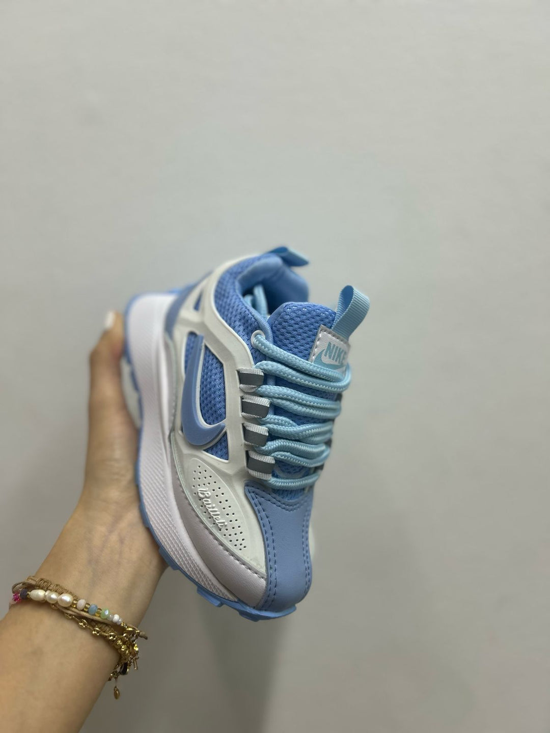 ¡Desata el estilo y la comodidad en cada paso! con nuestros Tenis  para que tus hijos corran y jueguen con el Máximo estilo.