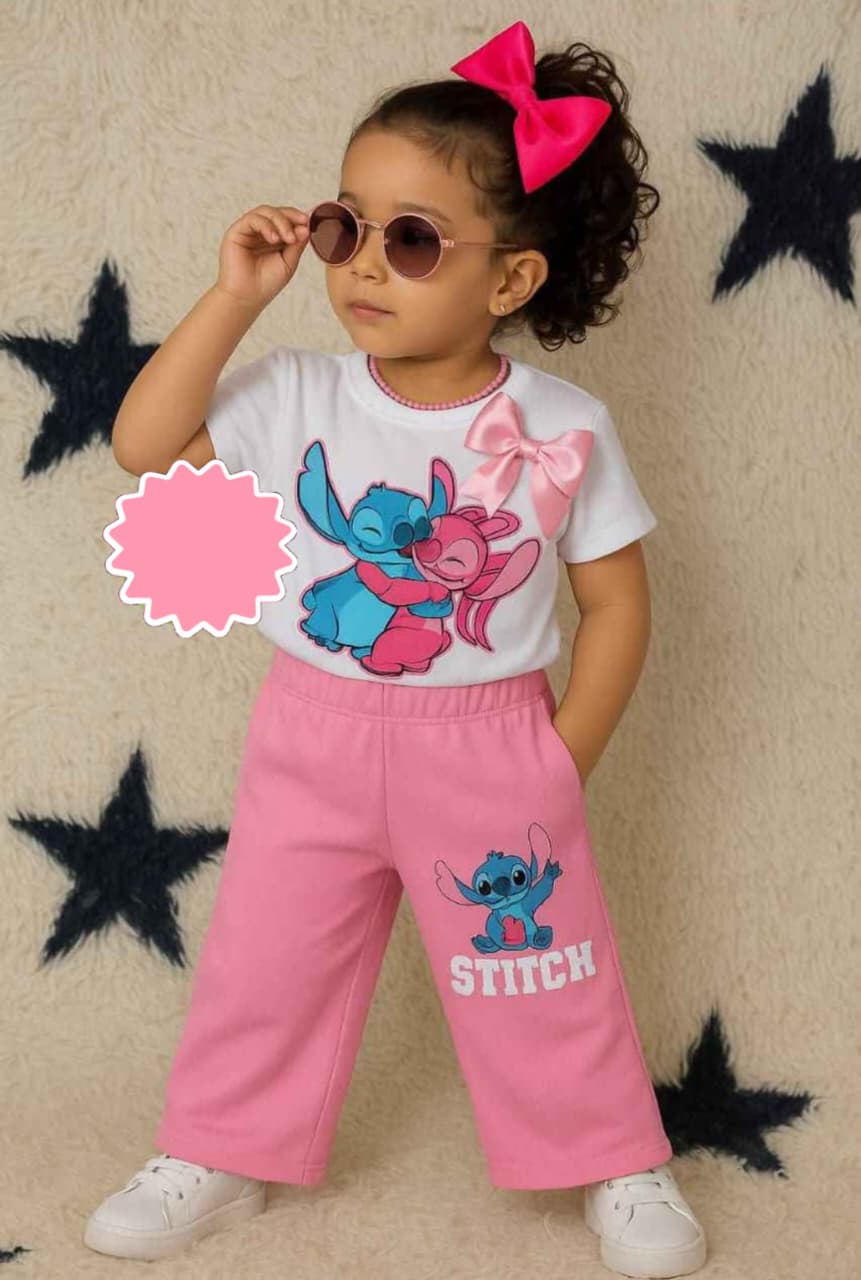 Vístela como sueña, muéstrala como merece: Conjuntos Deportivos Elegantes De Disney para que brille en cada paso.
