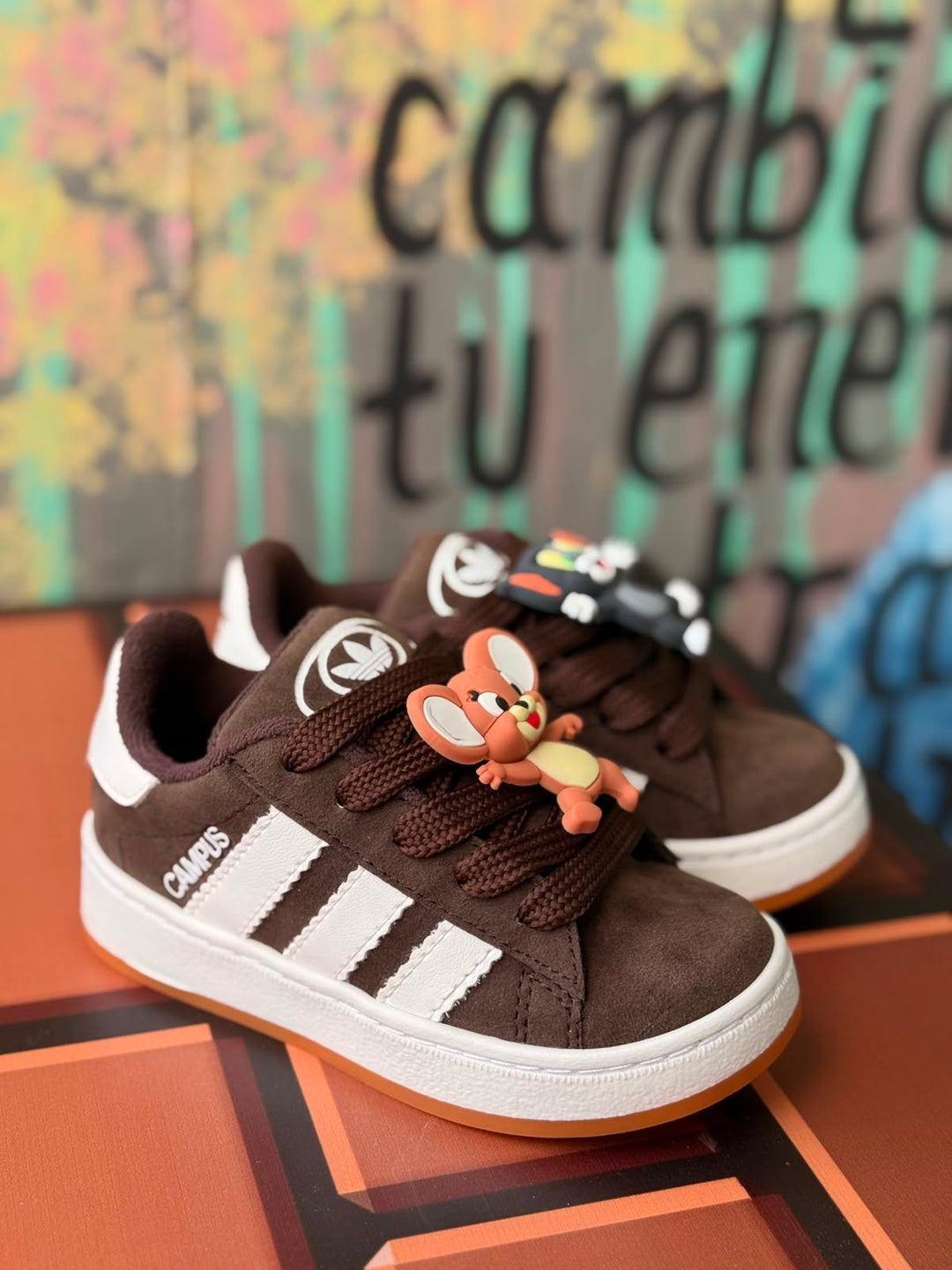 🤯 Los Tenis Urbanos que hacen que TODAS las mamás del parque pregunten "¿dónde los compraste?" 👟✨ Tallas 21 a 33 · Pagas al Recibir